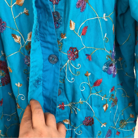 Vintage Granny Core  bright blue floral embroidered beaded shaket size medium - Picture 13 of 13